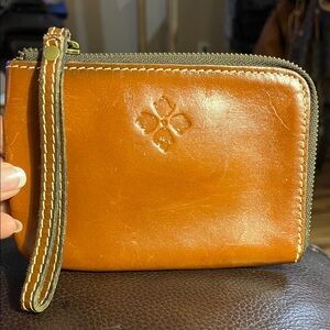 EUC Patrica Nash Italian Leather Wristlet.